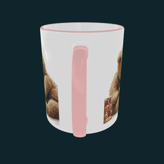 Vidéo d'un mug qui tourne sur lui même avec le design "Ours en peluche"